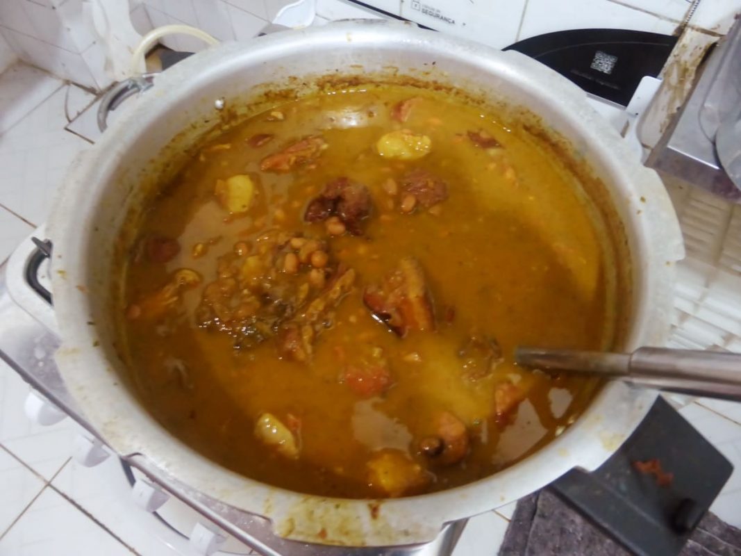 alt="La feijoada di Dona Neuza"