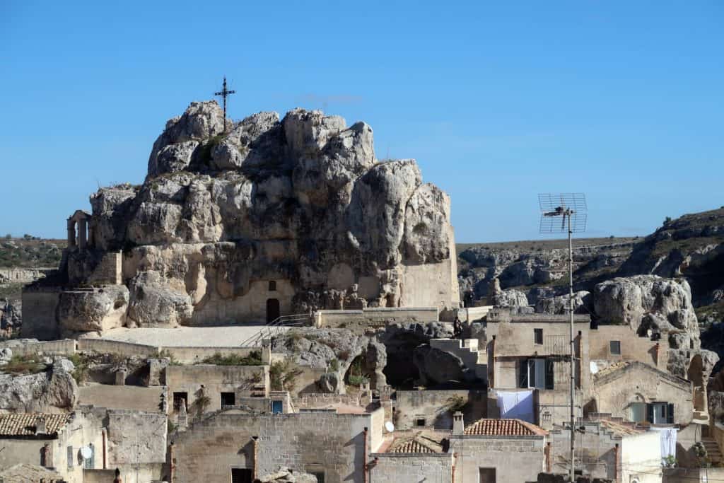 alt="Visitare Matera, destinazione Best In Travel 2018 di Lonely Planet"