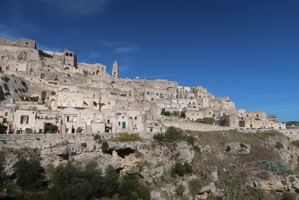 alt="Visitare Matera, destinazione Best In Travel 2018 di Lonely Planet"