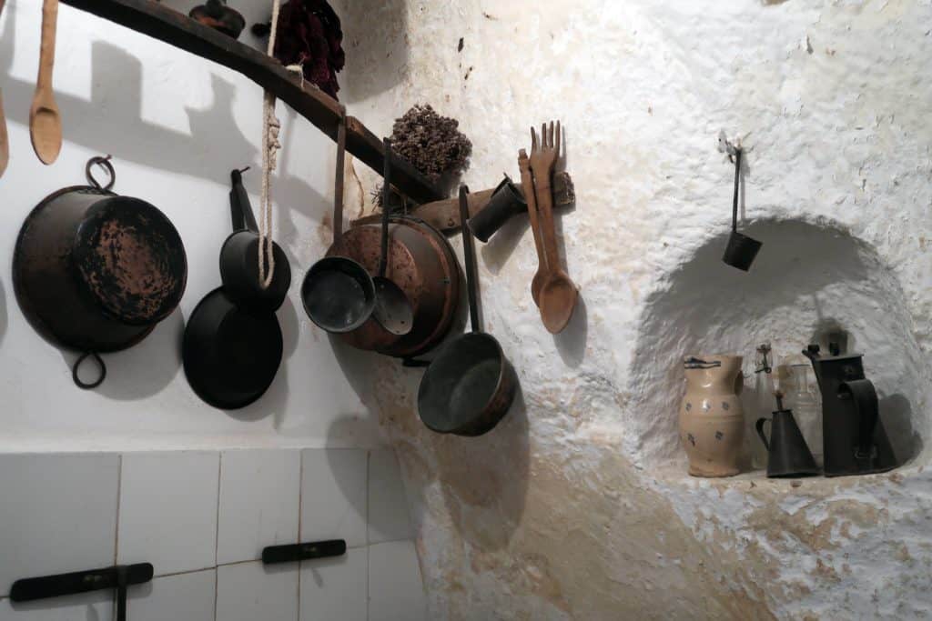 alt="Visitare Matera, destinazione Best In Travel 2018 di Lonely Planet"