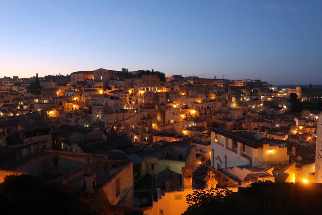 alt="Visitare Matera, destinazione Best In Travel 2018 di Lonely Planet"