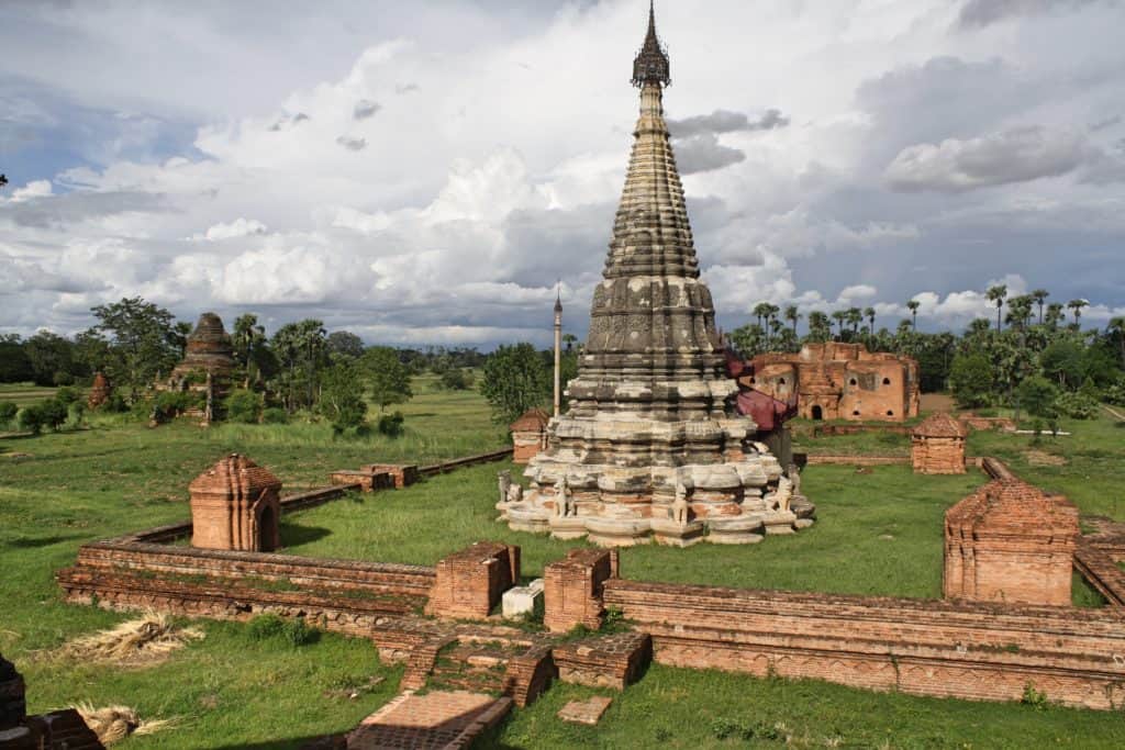alt="Scorazzando per i dintorni di Mandalay"