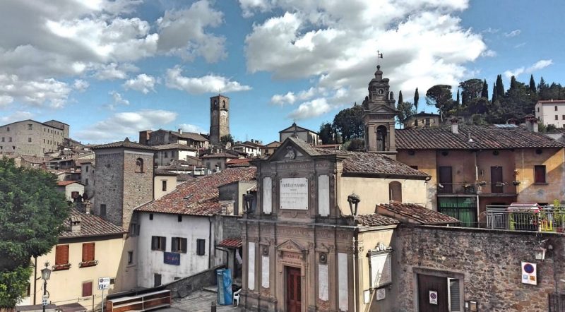 alt="Borgo di Anghiari"