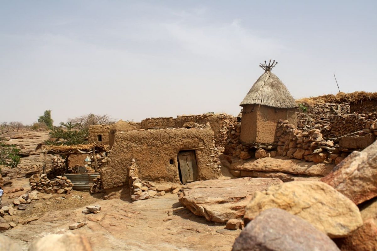 alt="Le abitazioni dei Pays Dogon"