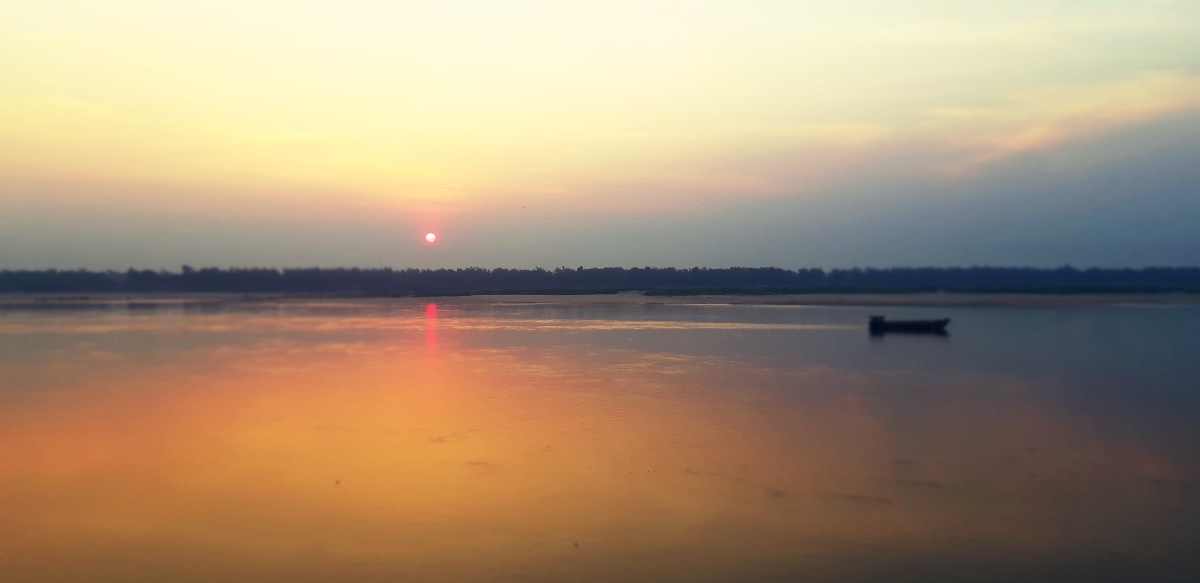 Tramonto sul Mekong in Cambogia
