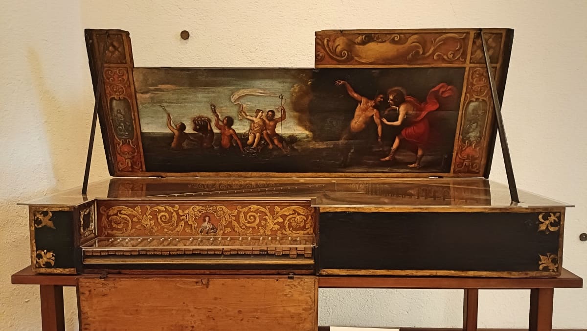 Museo degli strumenti musicali al Castello Sforzesco di Milano