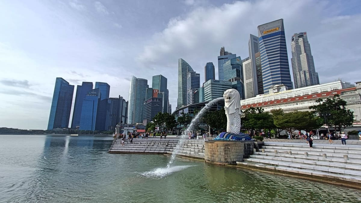 Merlion e skyline di Singapore
