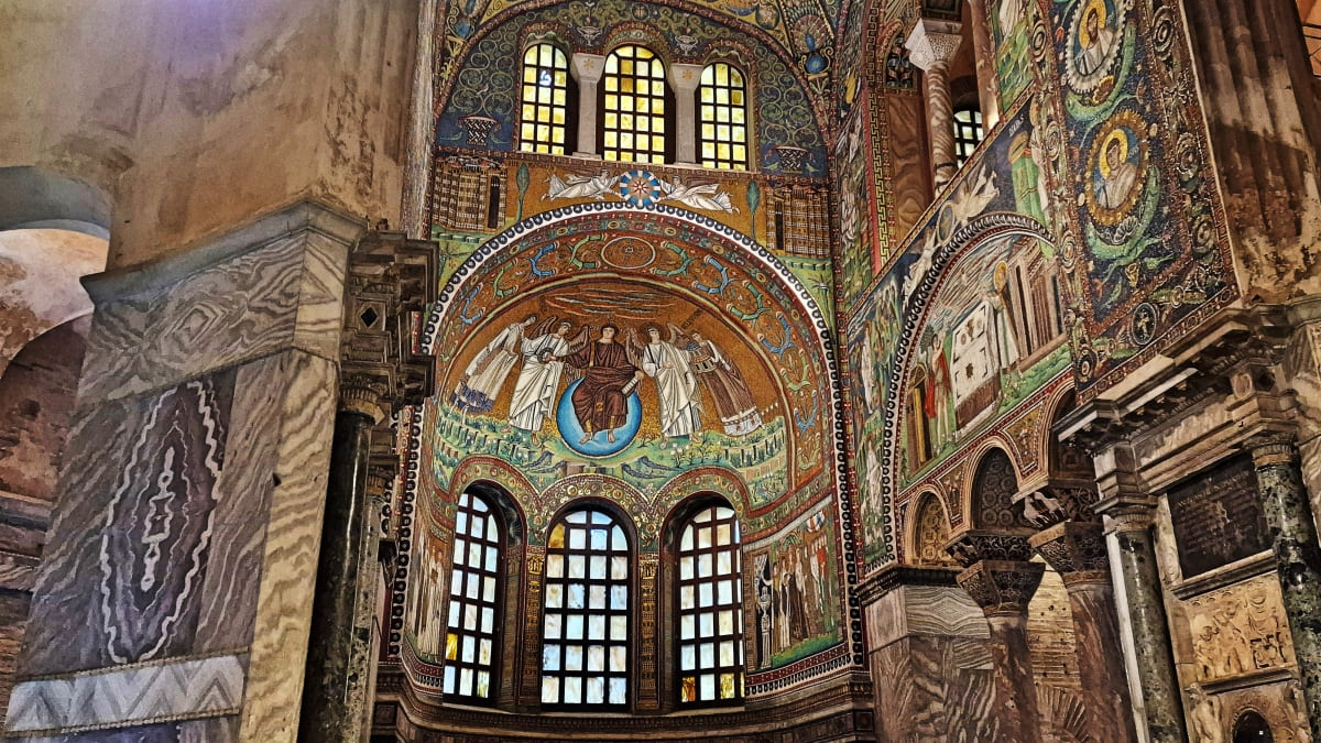 Interno della Basilica di San Vitale