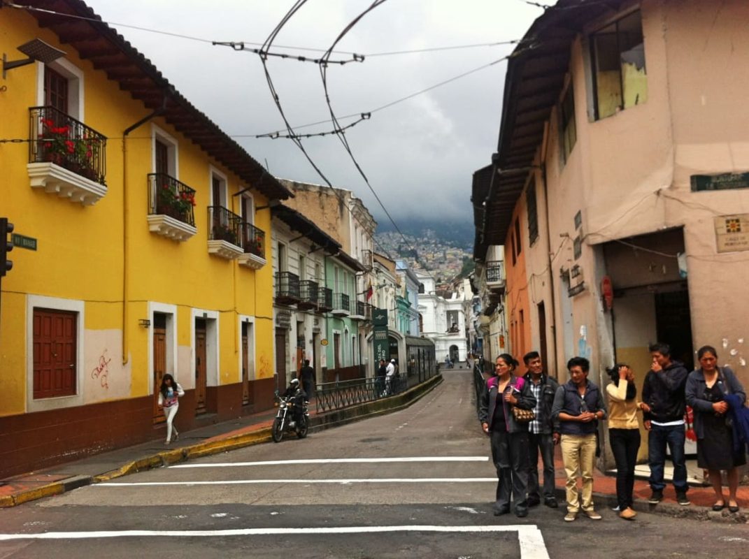 via della città di Quito