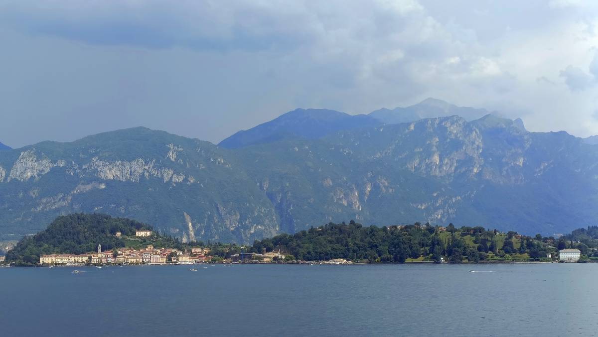 Vista sul lago di Como